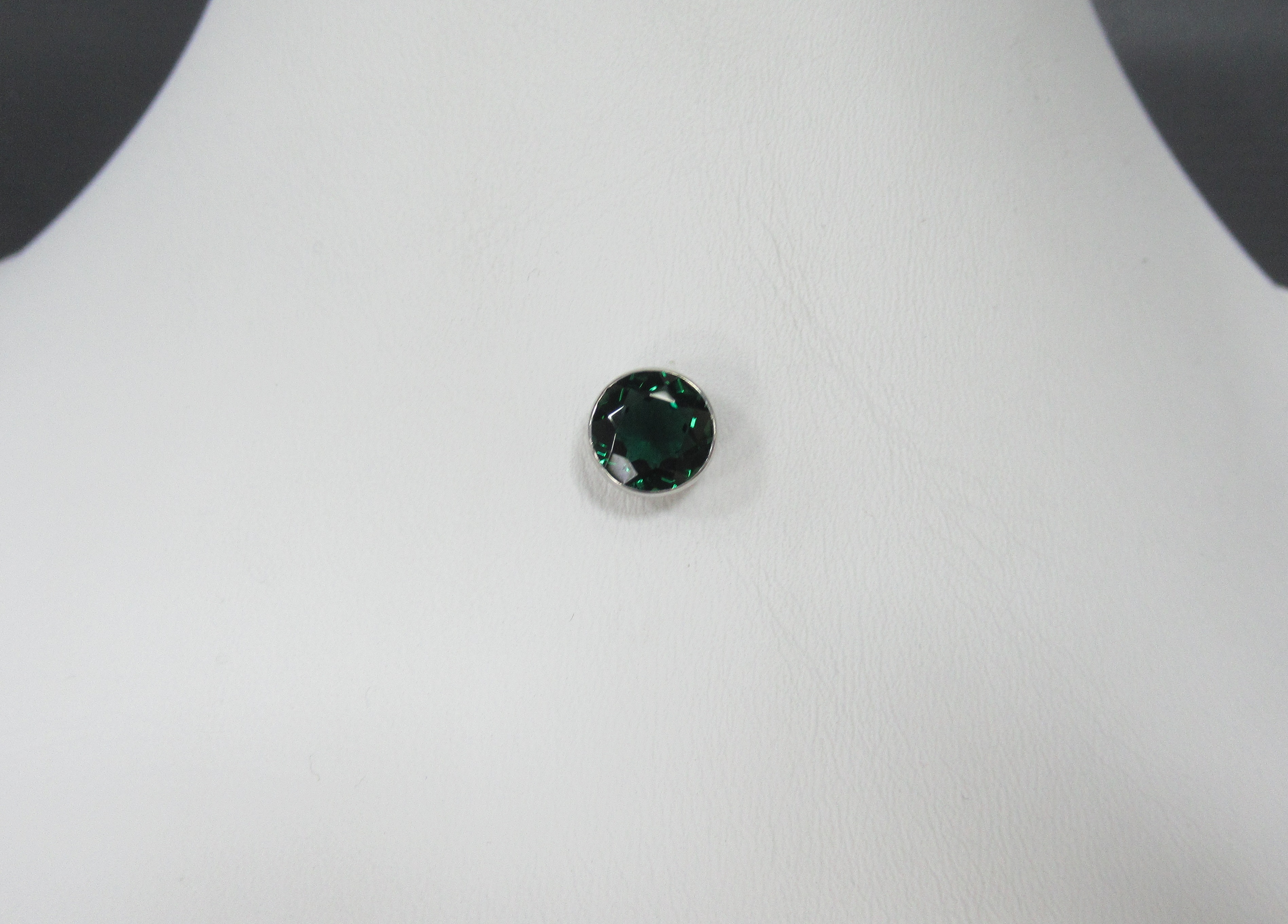 Серебряная подвеска с празиолитом